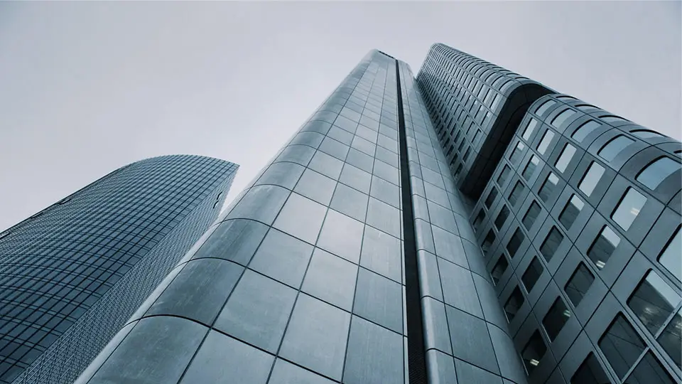 تنفيذ واجهات كلادينج